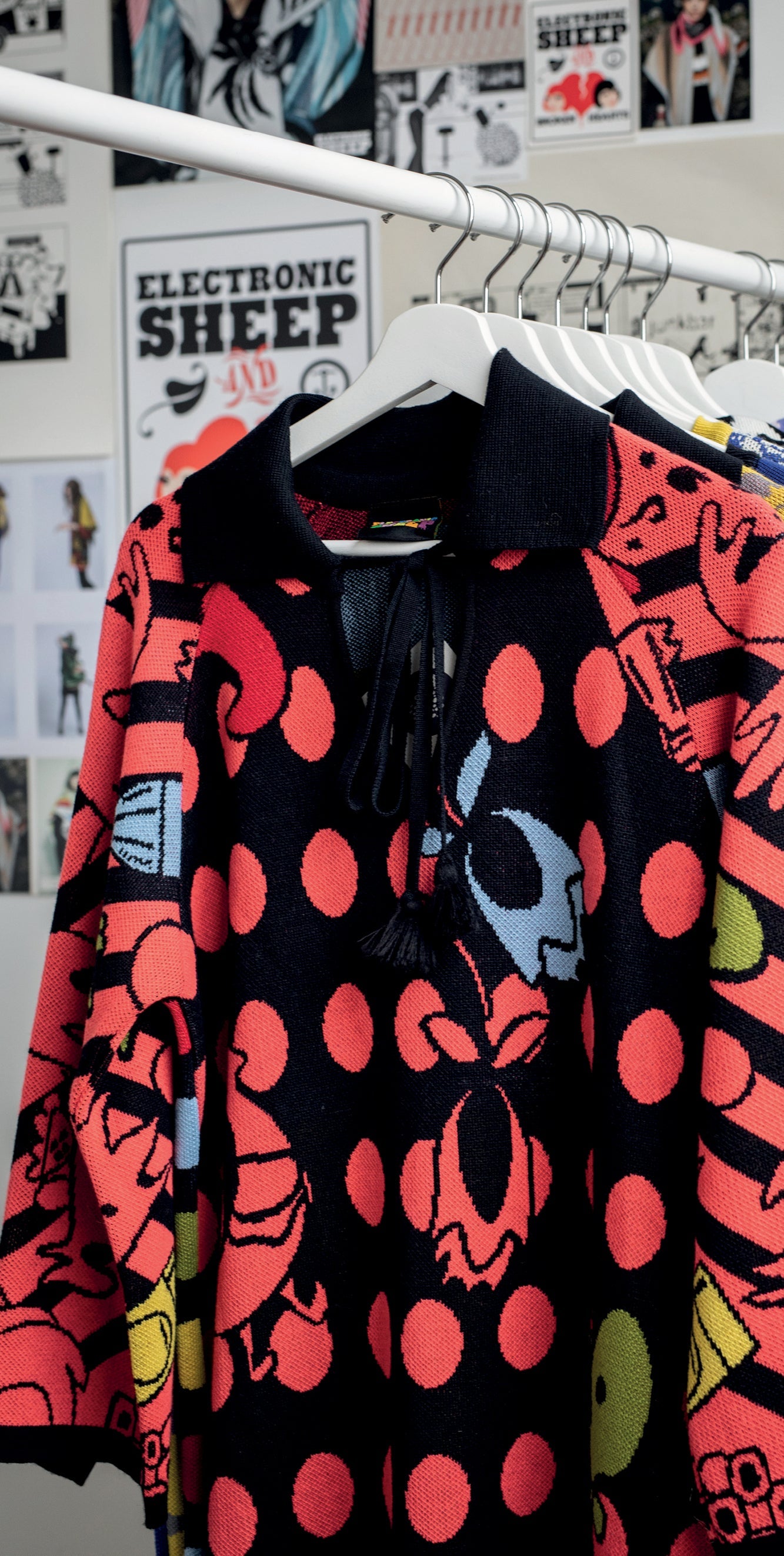 RED LEMONADE / B.Aherne + H.Delany